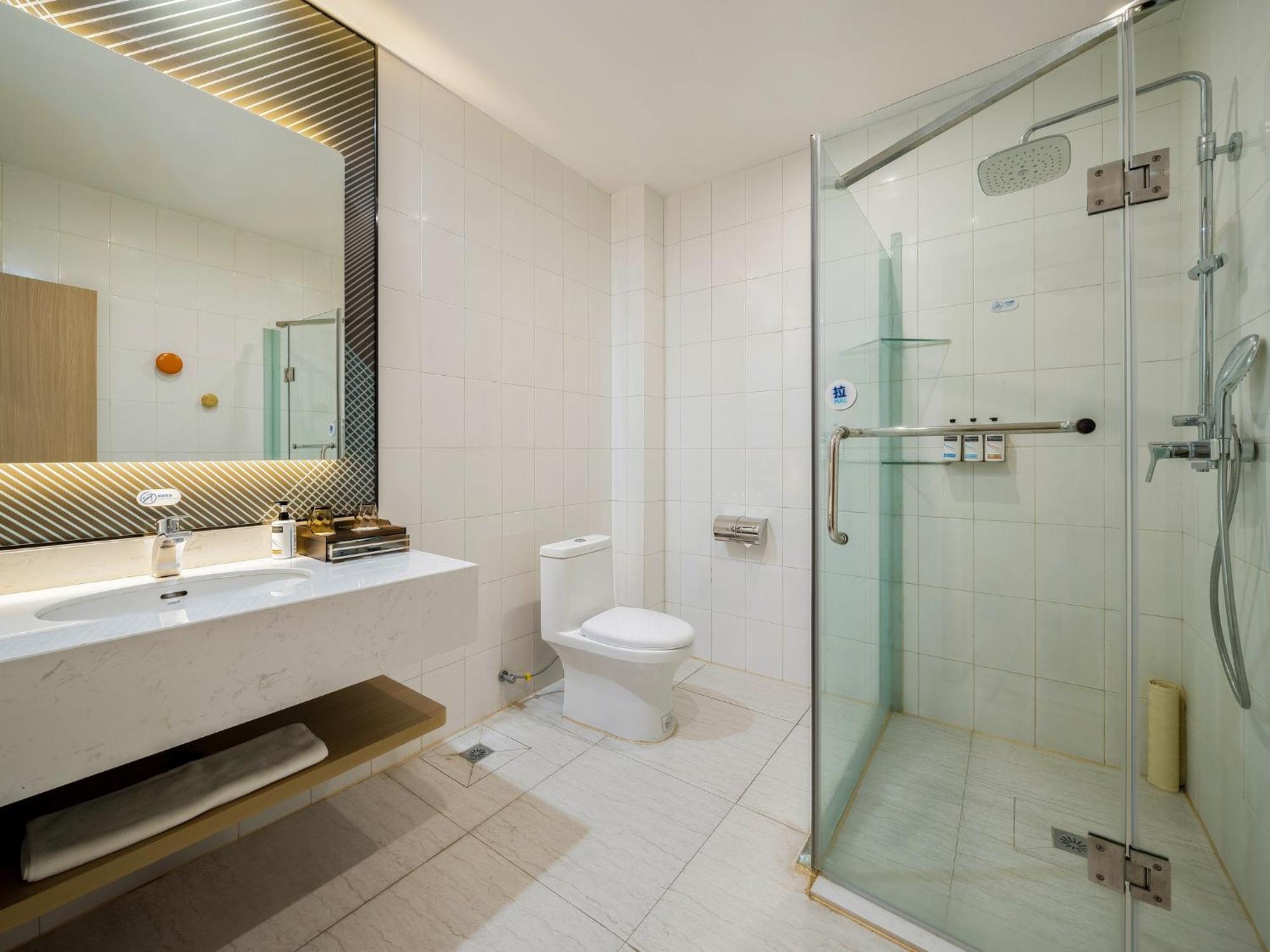 Holiday Inn Express Chengdu Tianfu Square By Ihg - Chunxi Road And Kuanzhai Alley Exteriér fotografie